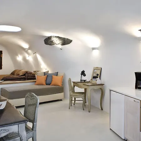 Apartment Anemomilos Oia (Santorini)