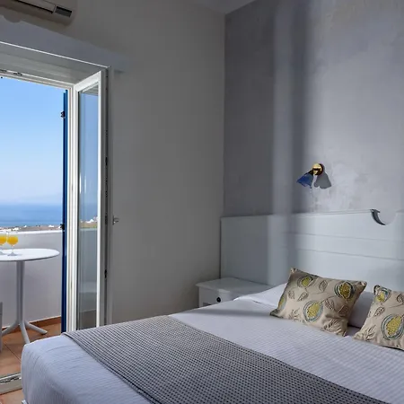 Anemomilos Apartment Oia (Santorini)
